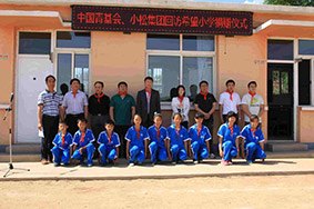 回访宁夏希望小学